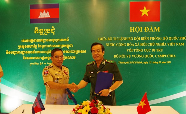 Impulso a la cooperación Vietnam-Camboya en materia de protección y gestión de la frontera