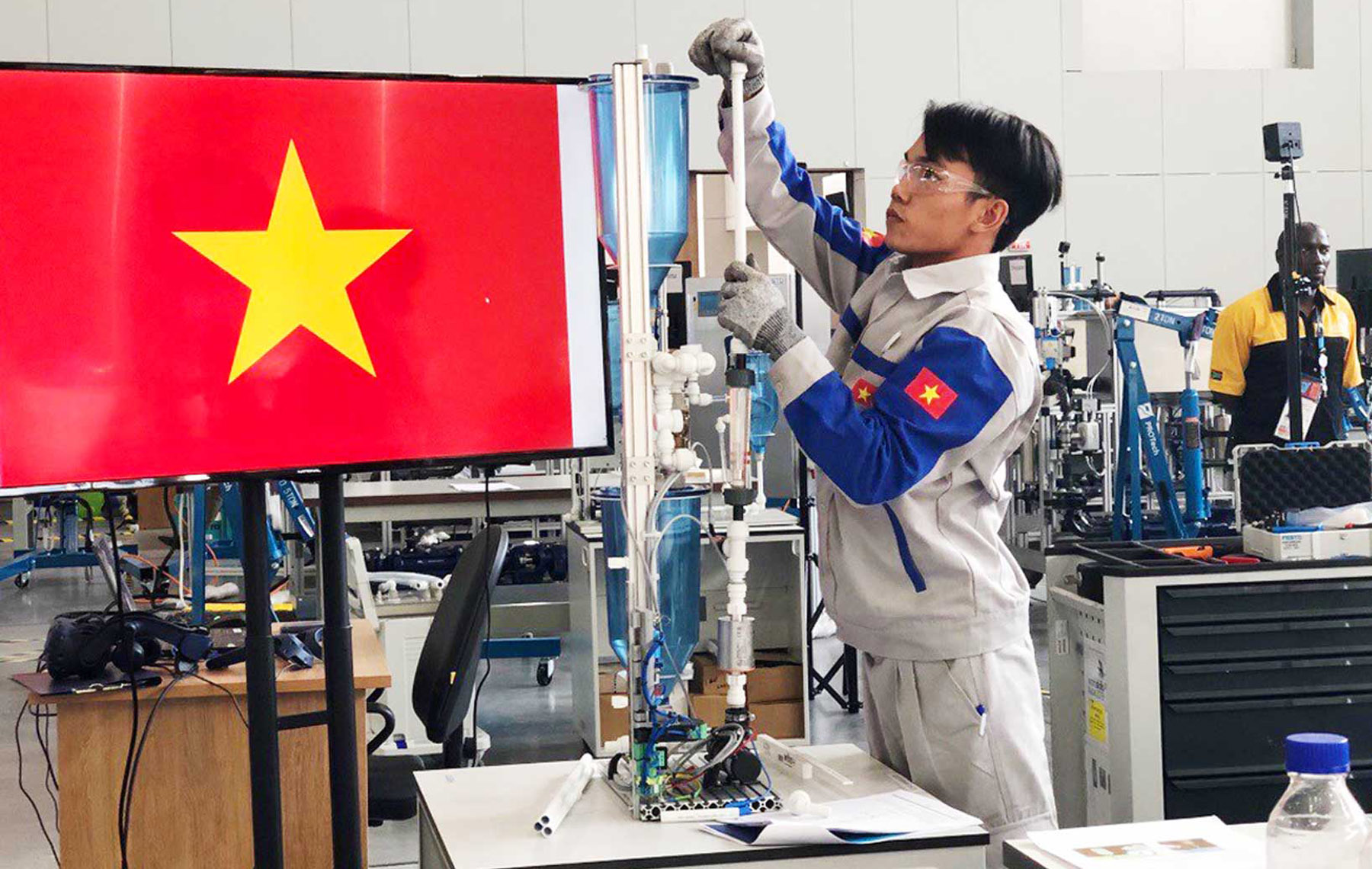 Recursos humanos de alta calidad ayudan a vietnam a atraer más inversiones extranjeras directas