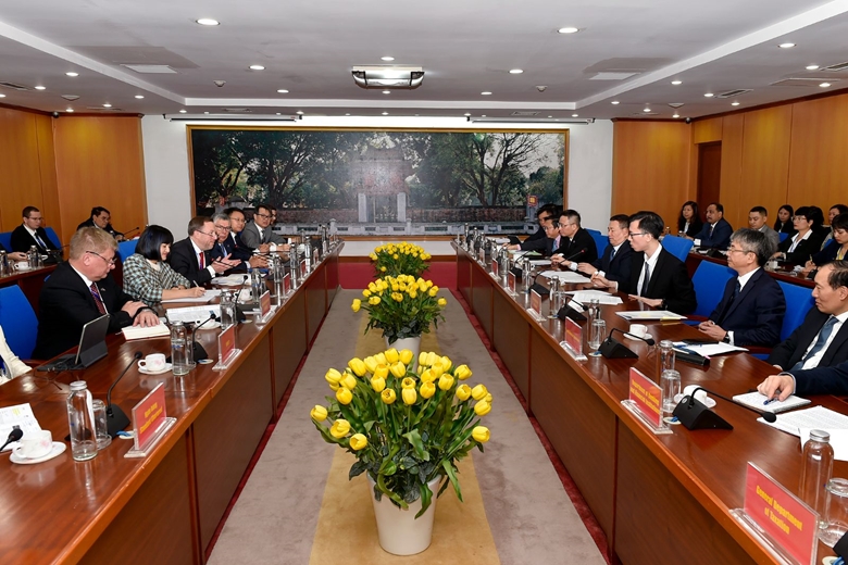 Reforzar la cooperación de inversión entre Vietnam y la UE