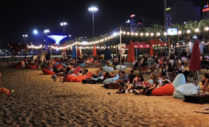 Servicios nocturnos serán palanca de futuro crecimiento de Binh Dinh