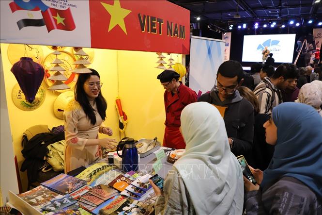 Vietnam impresiona a los visitantes del festival cultural vietnamita en Egipto