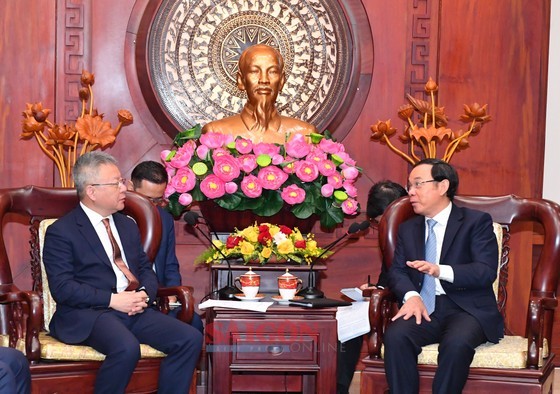 Cooperación entre la provincia china de Hainan y Ciudad Ho Chi Minh
