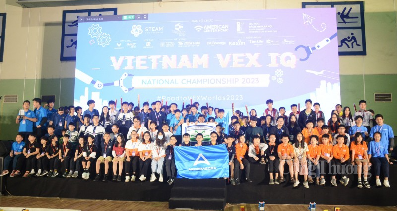 Veinte equipos vietnamitas se clasifican para competir en el Campeonato Mundial de Robótica VEX 2023