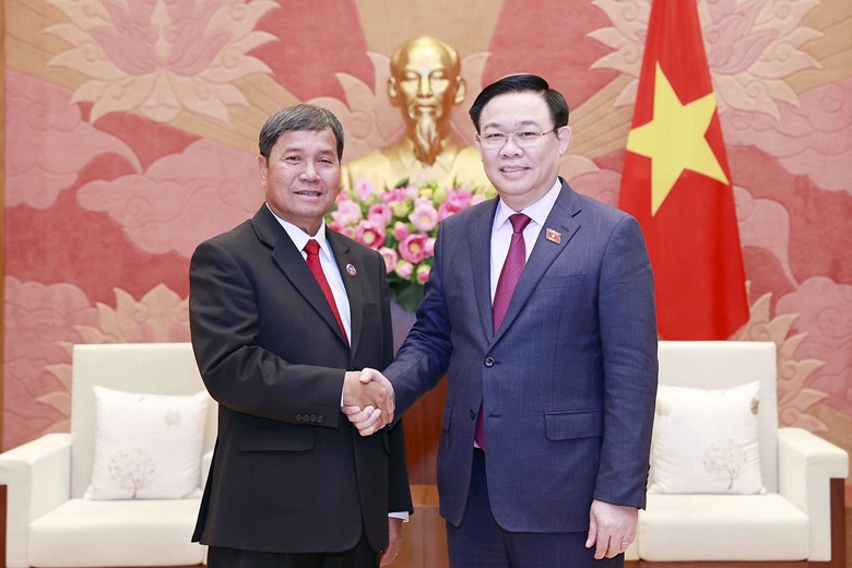 Asamblea Nacional dispuesta a compartir experiencias parlamentarias con su homólogo de Laos