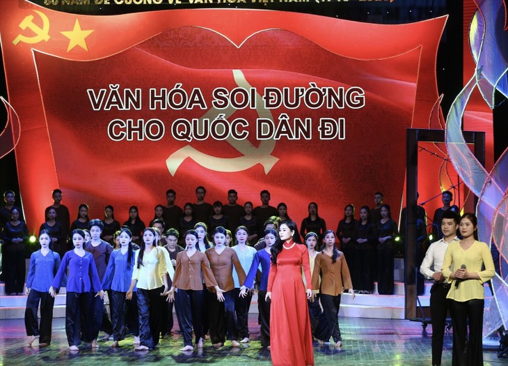Gala conmemorativa del 80° aniversario del Esquema de la Cultura de Vietnam