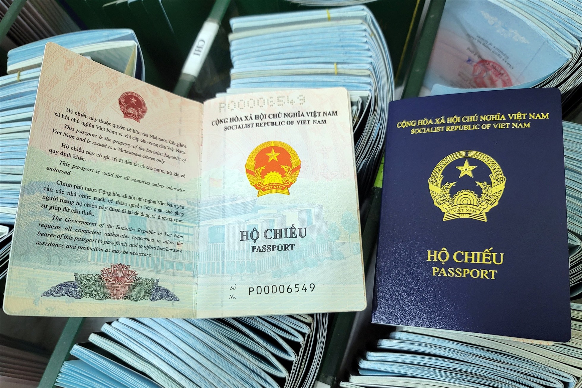 Vietnam emite pasaportes con chips electrónicos a partir del 1 de marzo