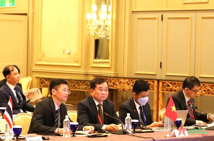 Vietnam asiste a 12 º reunión de viceministros de defensa ASEAN-Japón
