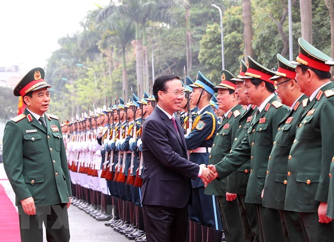 Jefe de Estado pide a jóvenes militares esforzarse por un mejor desempeño