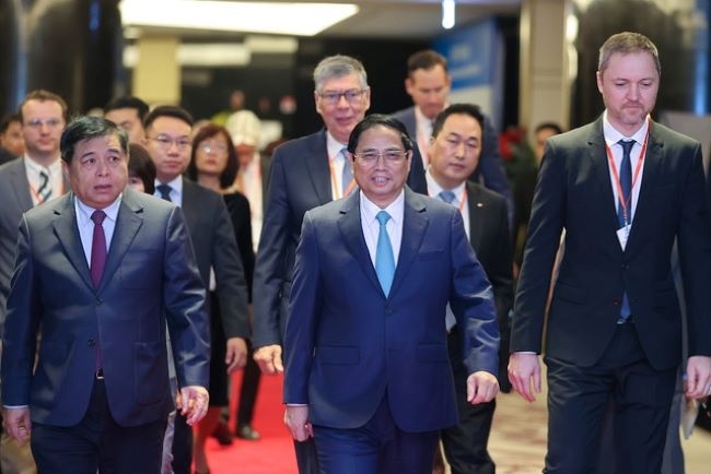 Socios internacionales interesados ​​en el sector de energía renovable de Vietnam