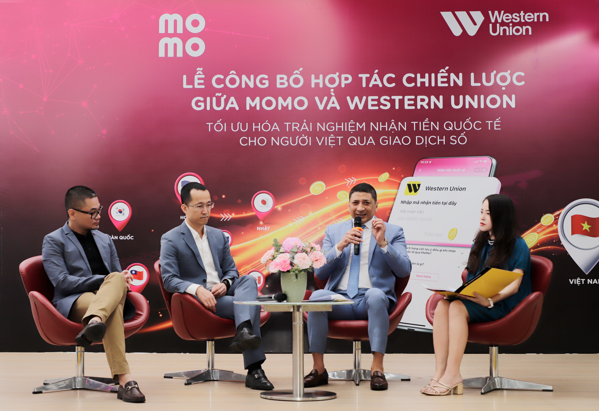 Western Union y la compañía vietnamita de servicios financieros MoMo anuncian un acuerdo de cooperación estratégica