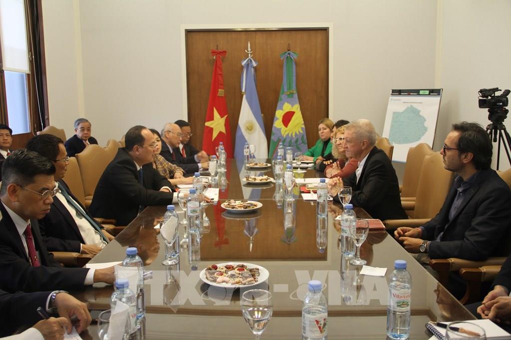 Ciudad Ho Chi Minh busca ampliar la cooperación con Argentina