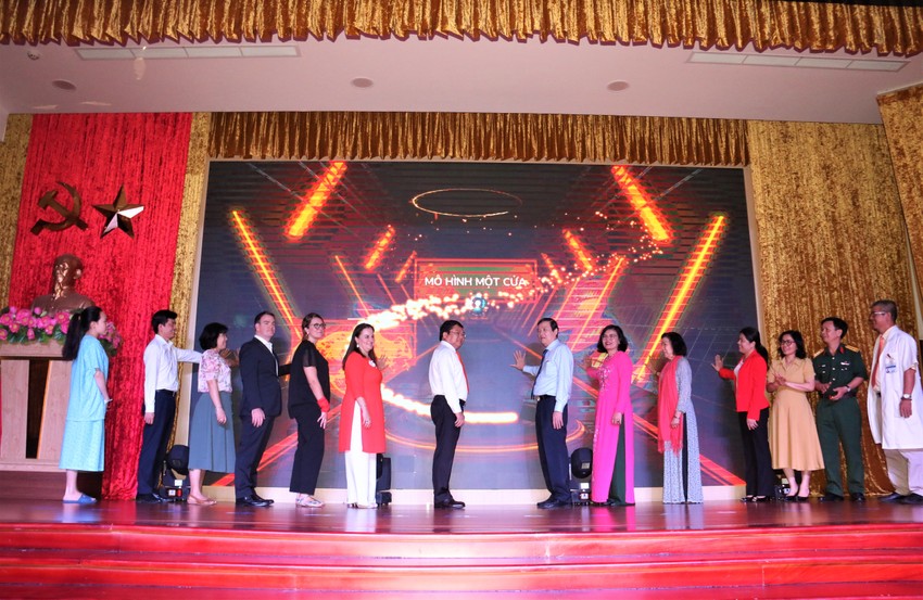 Ciudad Ho Chi Minh lanza el primer modelo integral para mujeres y niños