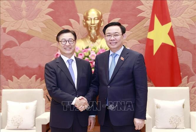Corea del Sur comprometido a apoyar a Vietnam en la elaboración de leyes
