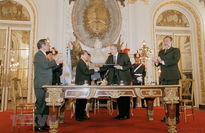 Profundizar la asociación integral entre Vietnam y Argentina