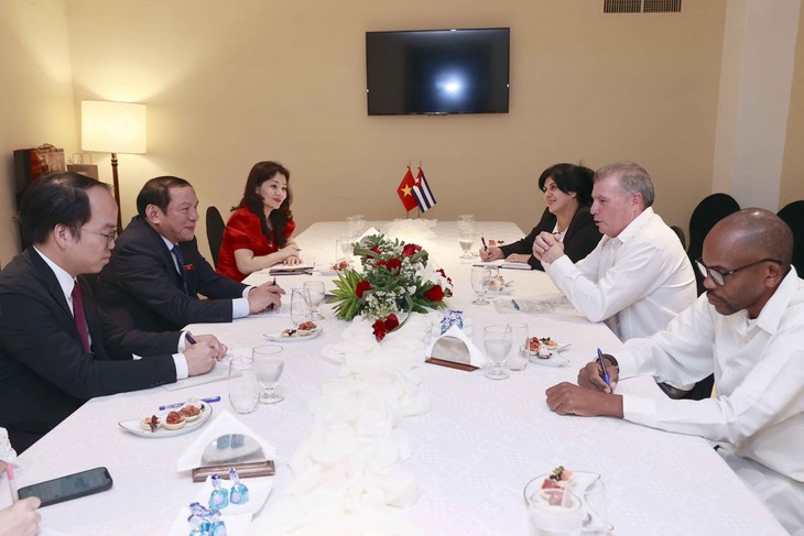 Reforzar la cooperación cultural y turística entre Vietnam y Cuba