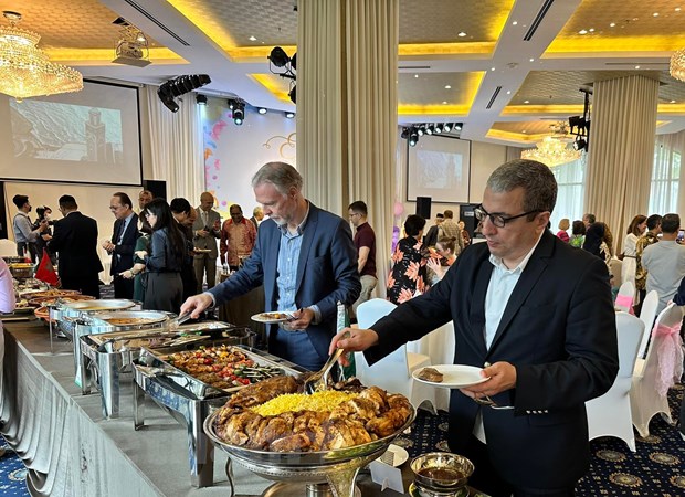 Las embajadas de países musulmanes en Vietnam celebran el Eid Al-Fitr