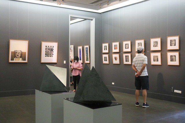 Artistas estadounidenses y vietnamitas comparten sentimientos y valores comunes a través de exposiciones