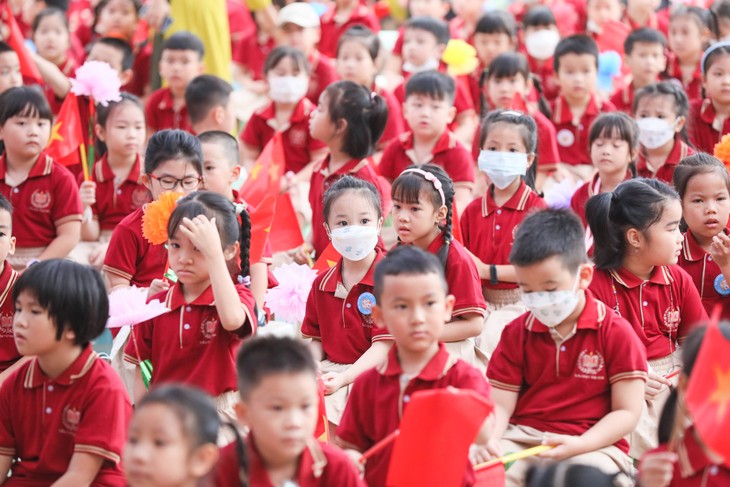 La población de 100 millones de personas y oportunidades para que Vietnam se desarrolle