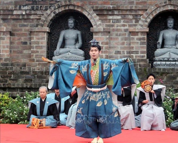 Celebran programa de intercambio de arte tradicional Vietnam - Japón