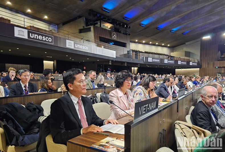 Vietnam promueve la cooperación multilateral con la UNESCO