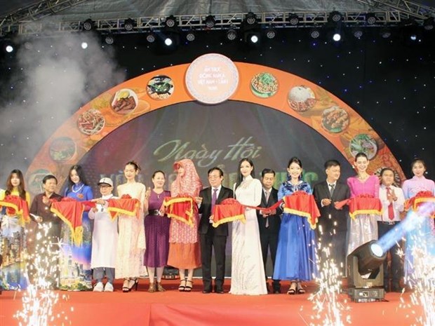 Primer Festival de Cultura y Gastronomía del Sudeste Asiático-Vietnam
