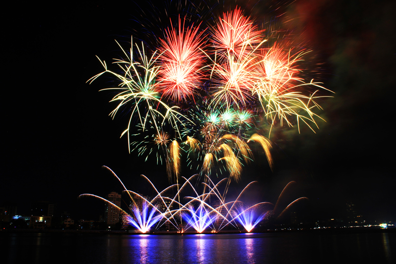 Ceremonia de apertura del Festival Internacional de Fuegos Artificiales de Da Nang 2023