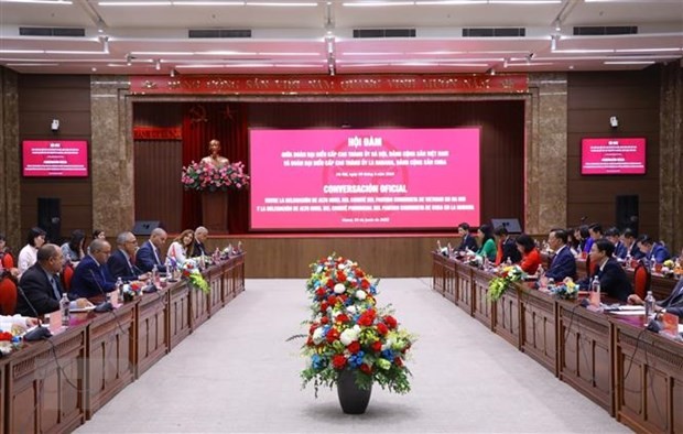 Hanói y La Habana buscan elevar eficiencia de cooperación bilateral