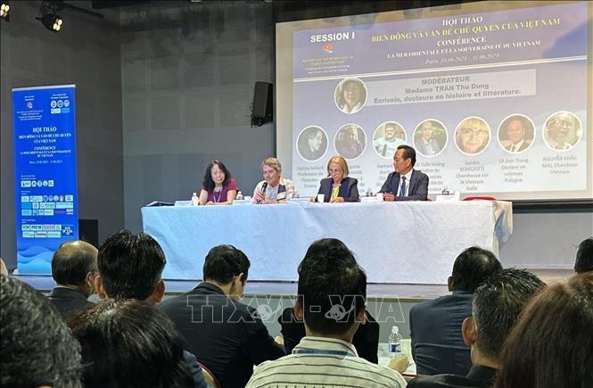 Mar del Este y soberanía marítima de Vietnam en el lente de eruditos europeos