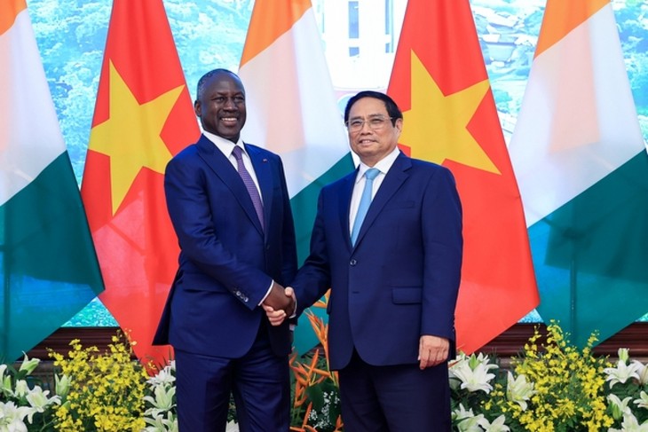 Vietnam y Costa de Marfil impulsan la cooperación parlamentaria