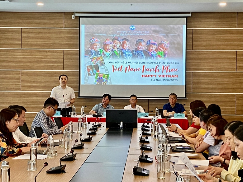 Lanzamiento del concurso de fotografía y video “Feliz Vietnam”