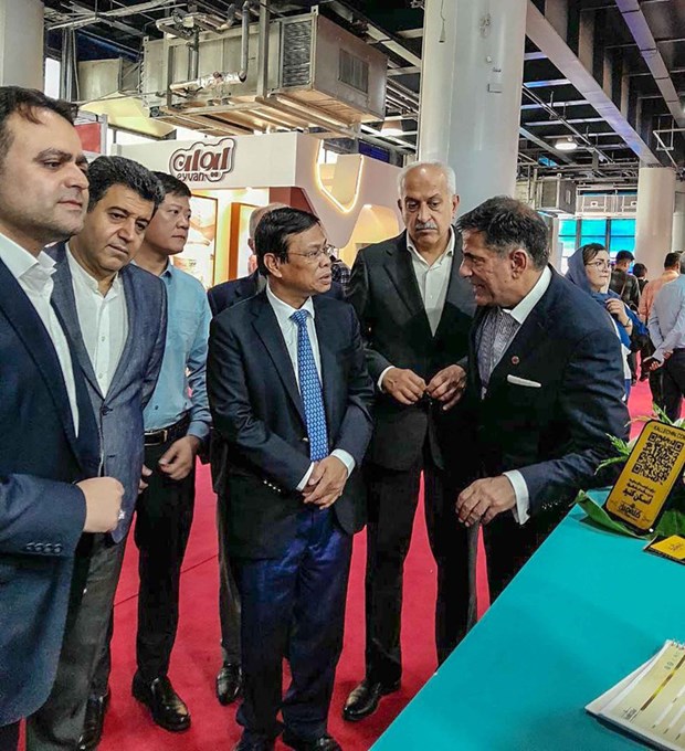 Empresas iraníes aspiran a cooperar con socios vietnamitas