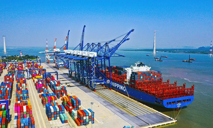 Impulsar las exportaciones para lograr un crecimiento del 6  este año