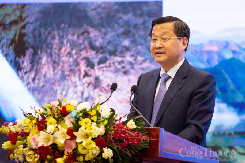 El gobierno facilitará las condiciones para el desarrollo de la provincia de Quang Binh, según Viceprimer Ministro Le Minh Khai