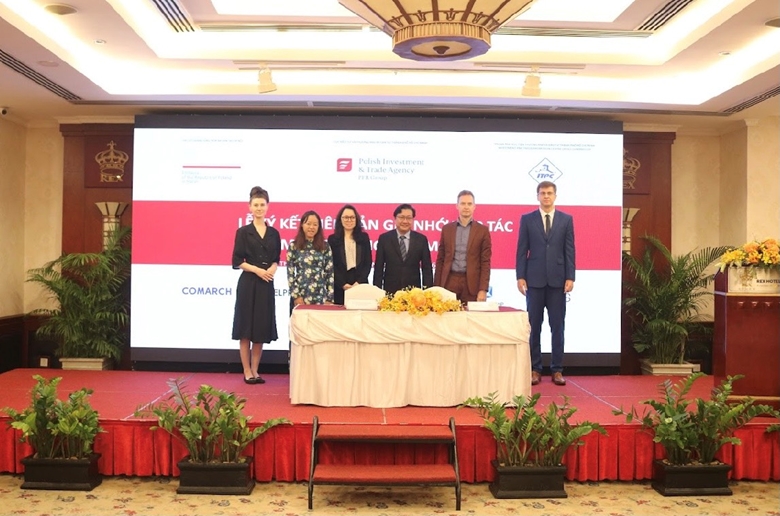 Avanza el intercambio comercial entre Ciudad Ho Chi Minh y Polonia