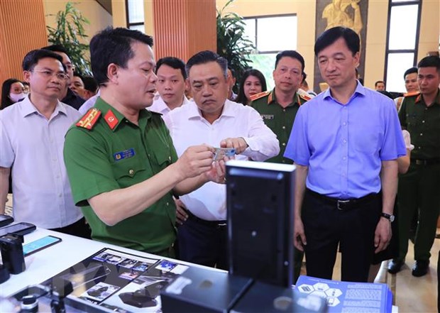 Hanói decidida a ser proactiva y flexible en digitalizarse