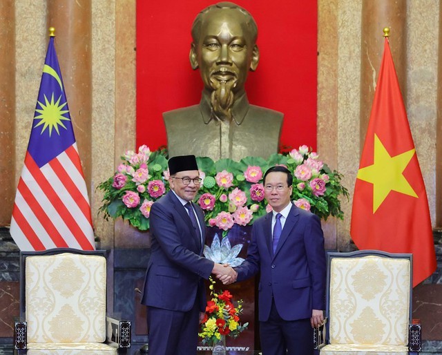 El Primer Ministro de Malasia destaca logros de Vietnam en la construcción y defensa nacional