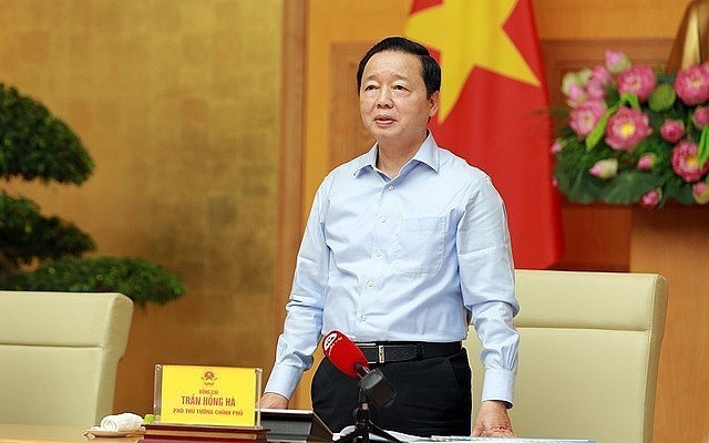 El viceprimer ministro Tran Hong Ha orienta el desarrollo de viviendas ecológicas