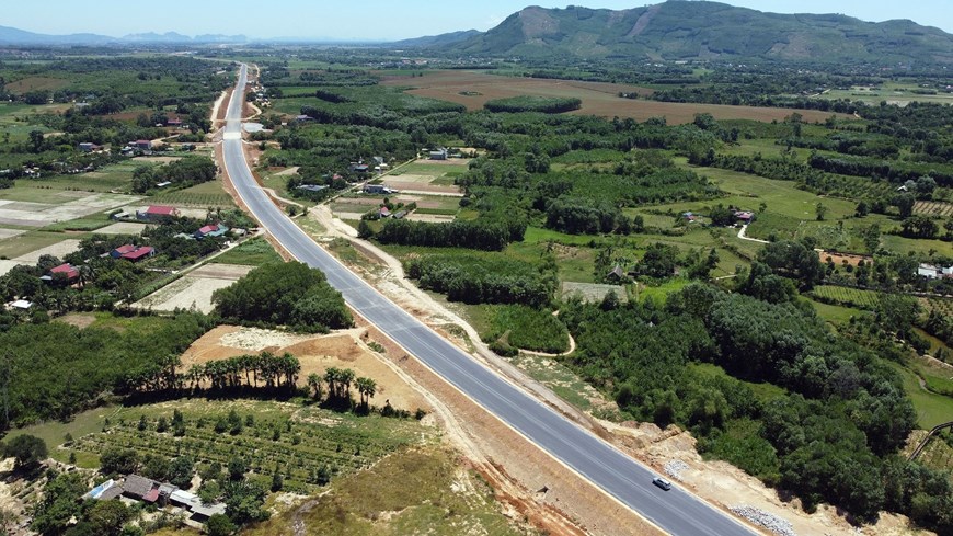 Autopista Nghi Son - Dien Chau se abrirá al tráfico en Día Nacional de Vietnam