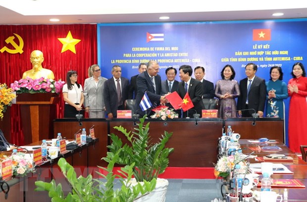 La provincia sureña de Binh Duong y la provincia cubana de Artemisa refuerzan la cooperación