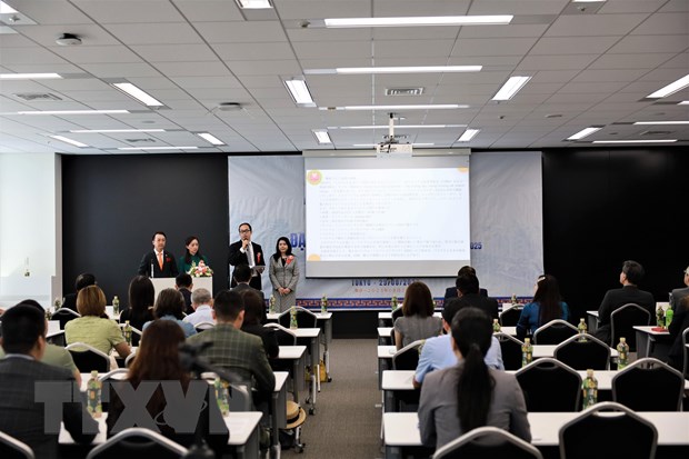 Asociación Empresarial de Vietnam en Japón presenta al nuevo Comité Ejecutivo