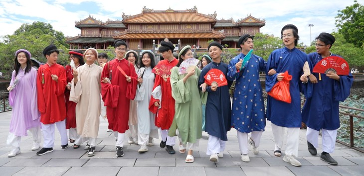 Se promueve un programa turístico exclusivo para los vietnamitas de vuelta al país natal