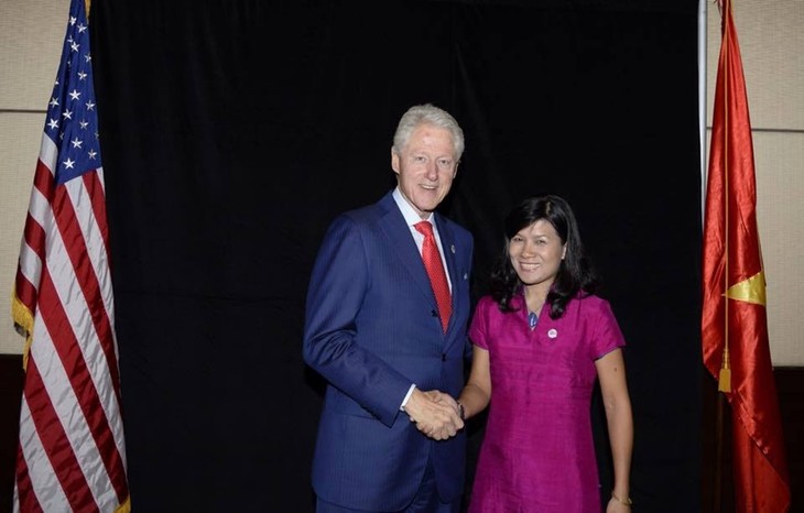 Sabiduría de los vietnamitas en el extranjero Alas que elevan la posición nacional en el mundo