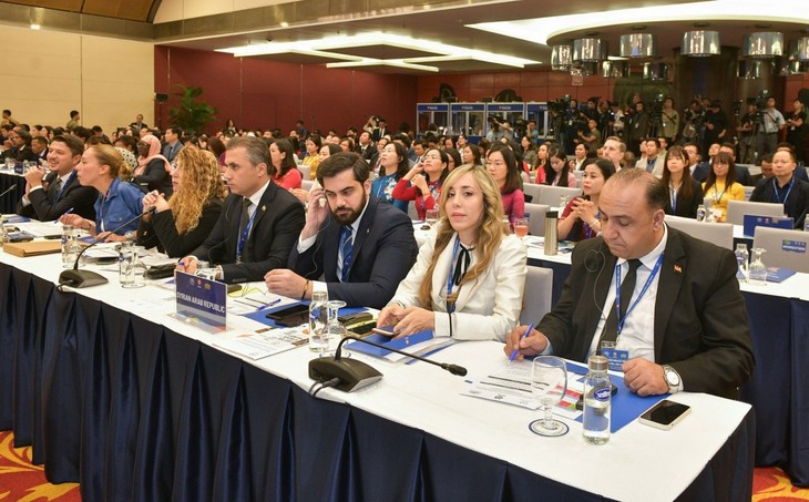 Más espacios y condiciones para maximizar la capacidad y creatividad de los jóvenes