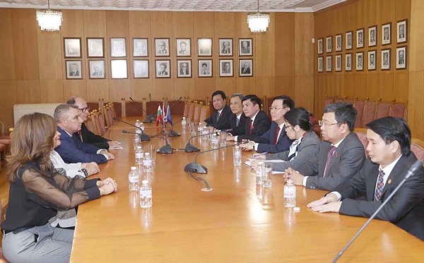 Cooperación educativa, puente importante para conectar a pueblos de Vietnam y Bulgaria