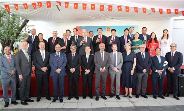 Resaltan en México los logros de Vietnam y estrecha relación entre ambos países
