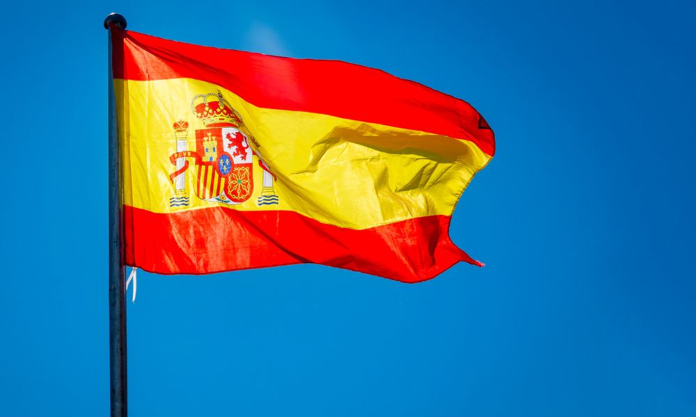 El presidente Vo Van Thuong y el primer ministro Pham Minh Chinh envían felicitaciones por el Día Nacional de España
