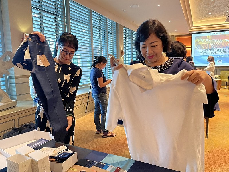 Vietnam se adapta y lleva con confianza la moda verde al mundo