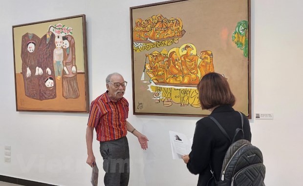 El uso del arte invertido por parte del artista Nguyen Dai Giang es una reflexión ingeniosa y filosófica sobre la vida en Hanói