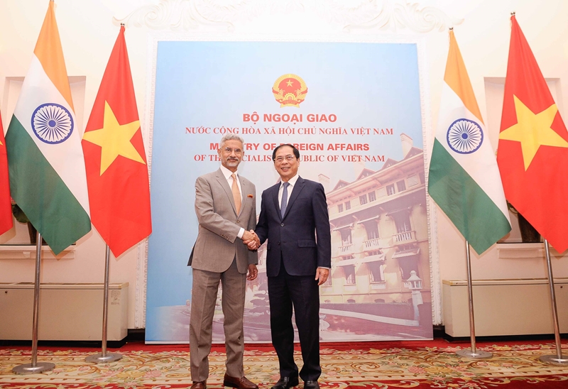 Vietnam e India se esfuerzan a alcanzar los 20 mil millones de dólares de intercambio comercial