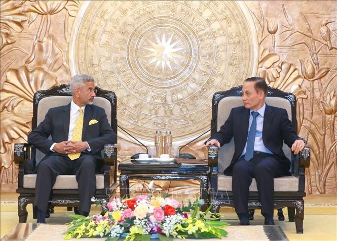 Vietnam-India promueven relaciones de cooperación en todos los aspectos